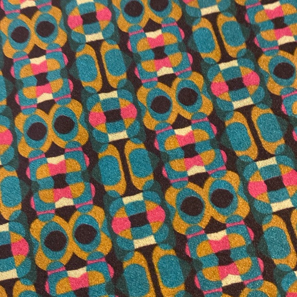 Long satin skirt - Picture 1 of 3